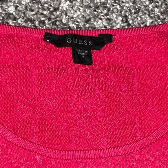 Pink guess peplum slinky material top size medium - Picture 4 of 7